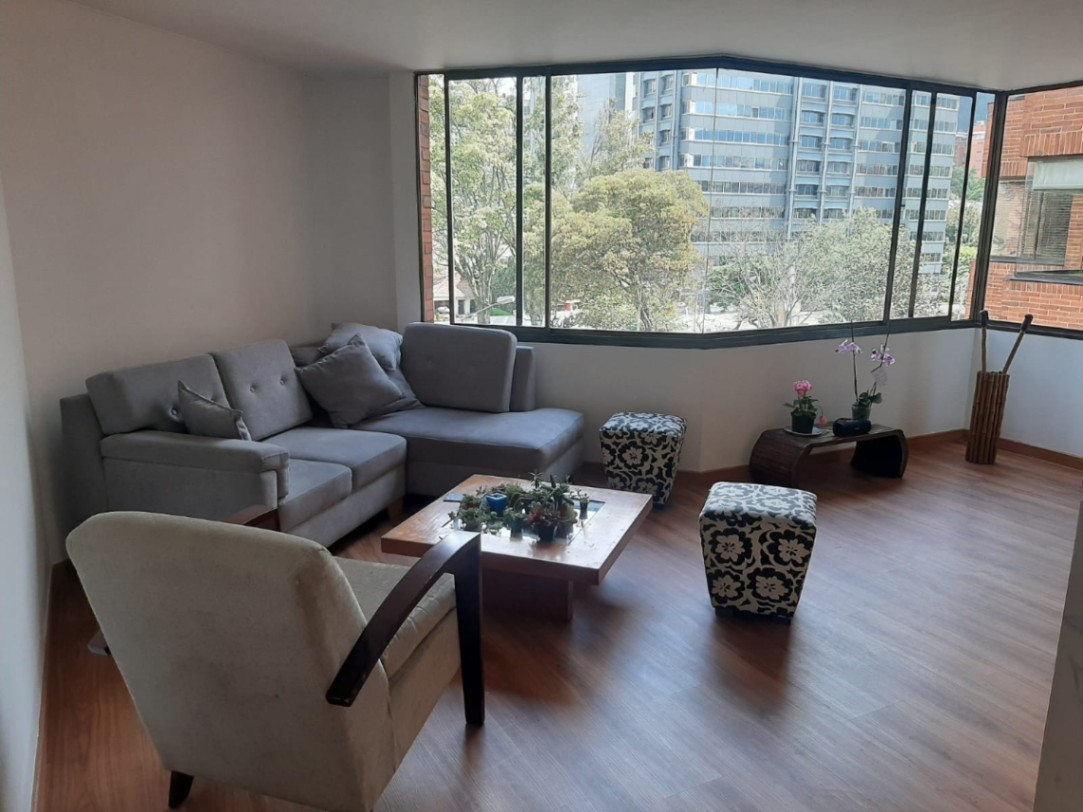 Cl. 77 #12-3, Bogotá, Colombia 4